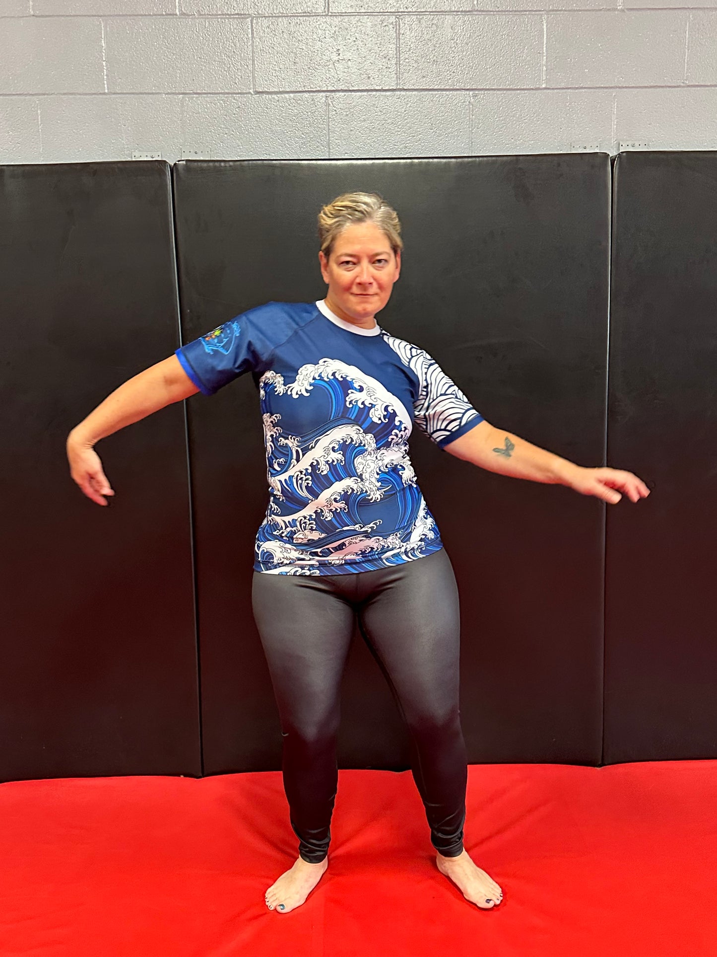Rising Tide Wave Rashguard