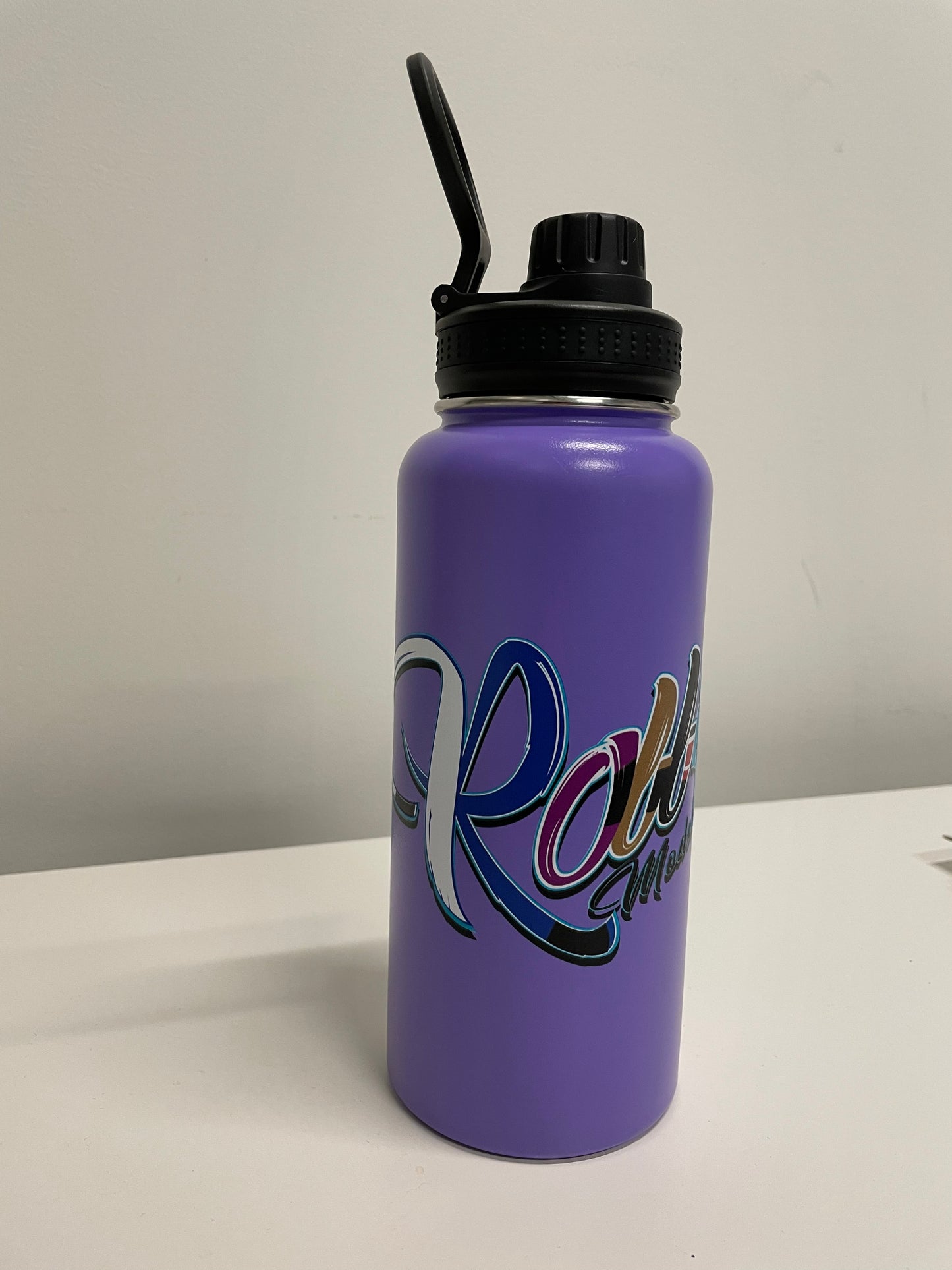 Roll Model 32 Ounce Metal Water Bottle