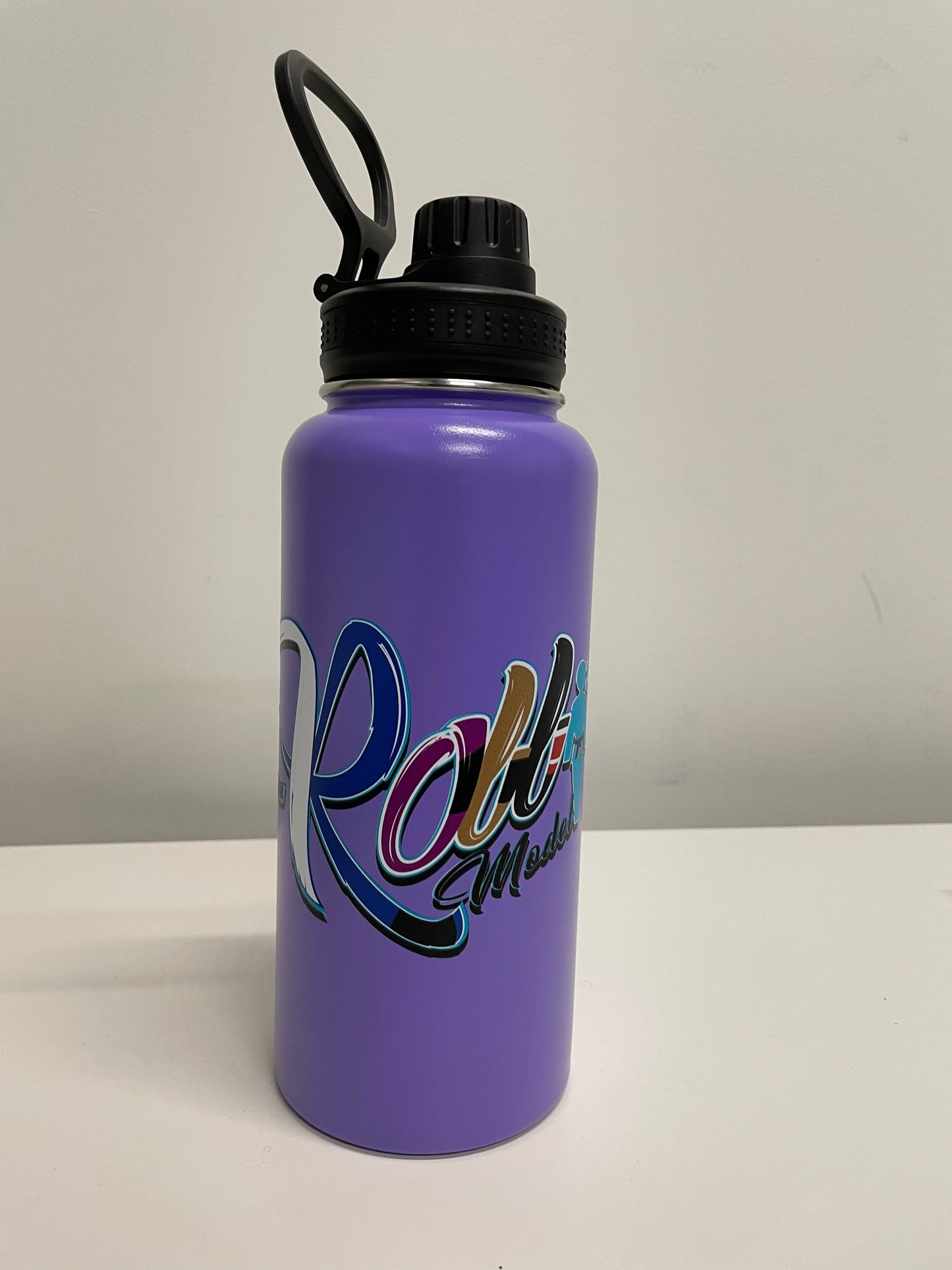Roll Model 32 Ounce Metal Water Bottle